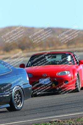 media/Jan-30-2022-Club Racer Events (Sun) [[5bee02ca8f]]/3 purple/skidpad (session 1)/